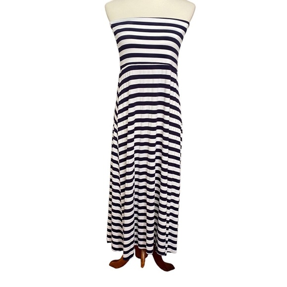 NWOT Navy & White Maxi - Picture 1 of 4